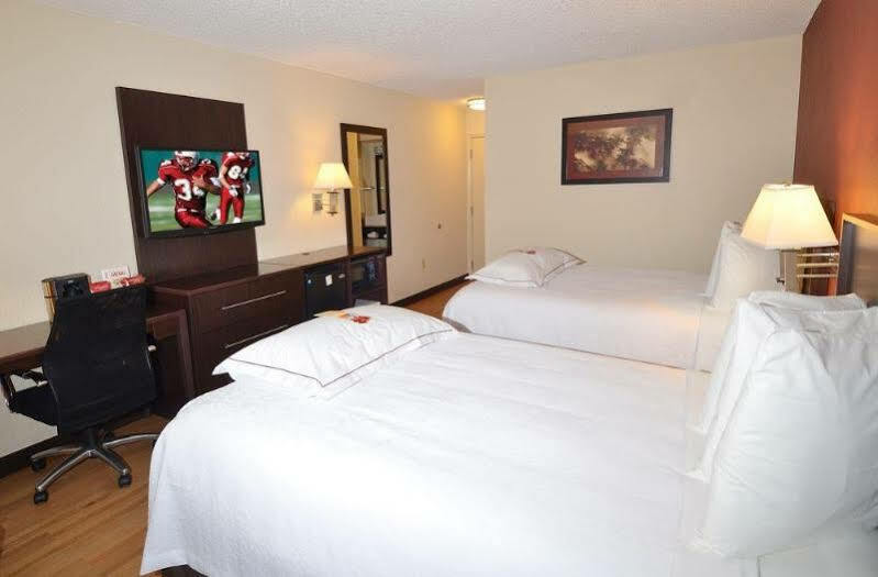Red Roof Inn St Clairsville - Wheeling West St. Clairsville Екстериор снимка